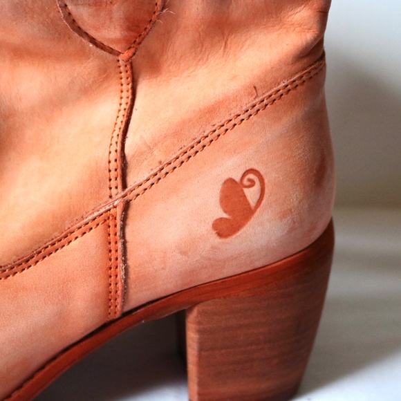 NWT Felmini Orange Leather Heeled Ankle Boot Women's 38 (US 7) Handmade Fall - Picture 5 of 10